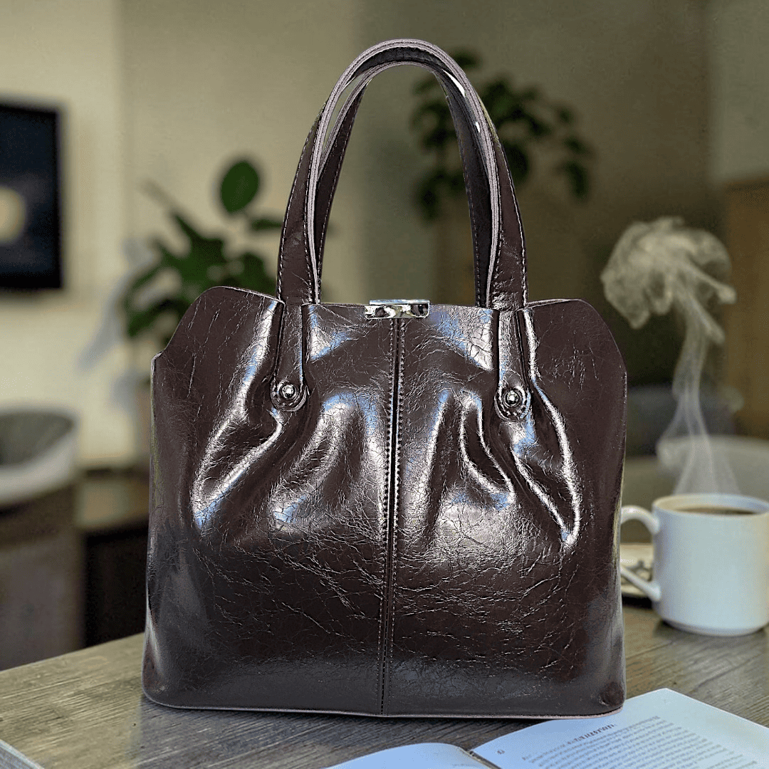 Стильная сумка из натуральной кожи 31 × 26 см